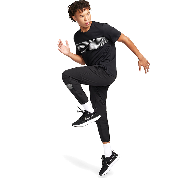 Tricou bărbătesc Nike M NK FLASH MILER TOP S Negru photo 3