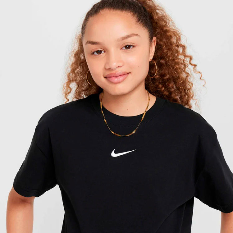 Tricou Nike G NSW TEE BOY ESSNTL LBR XL Negru Femei photo 5