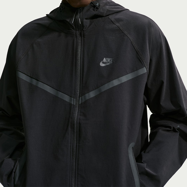Hanorac pt bărbați Nike M NK TCH WVN WR FZ JKT XL Negru photo 9