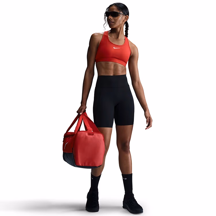 Sorti Nike W NK DF UNVRSA HR 8IN SHRT PKT