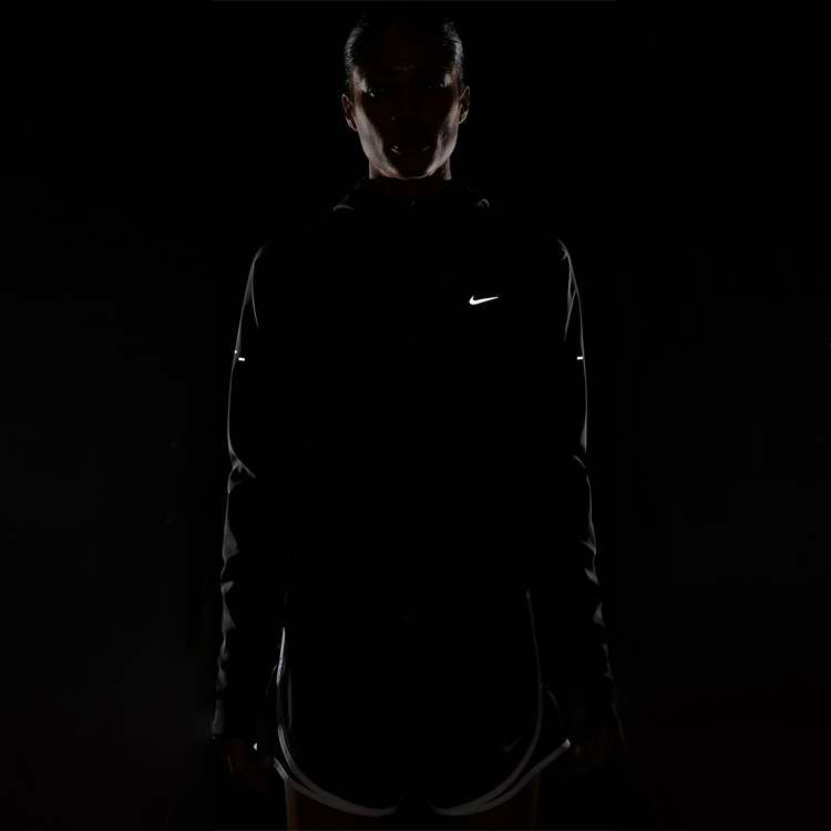 Куртка Nike W NK SWIFT TF FITTED JKT photo 8