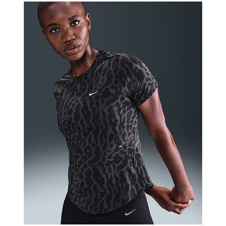 Tricou Nike W NK SWIFT NVLT DF SS TOP S Negru Femei photo 3
