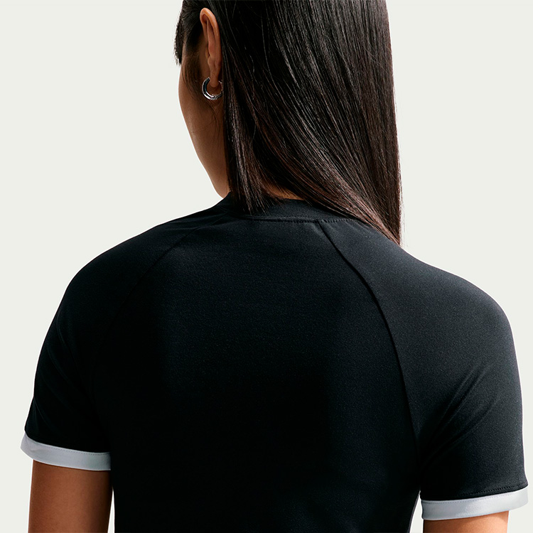 Футболка Nike Sportswear photo 6