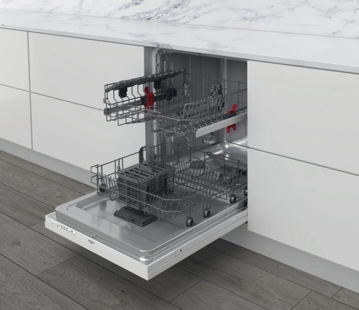 Посудомоечная машина встраиваемая Whirlpool WI3010 Белый /13 Комплектов /Полногабаритная photo 5
