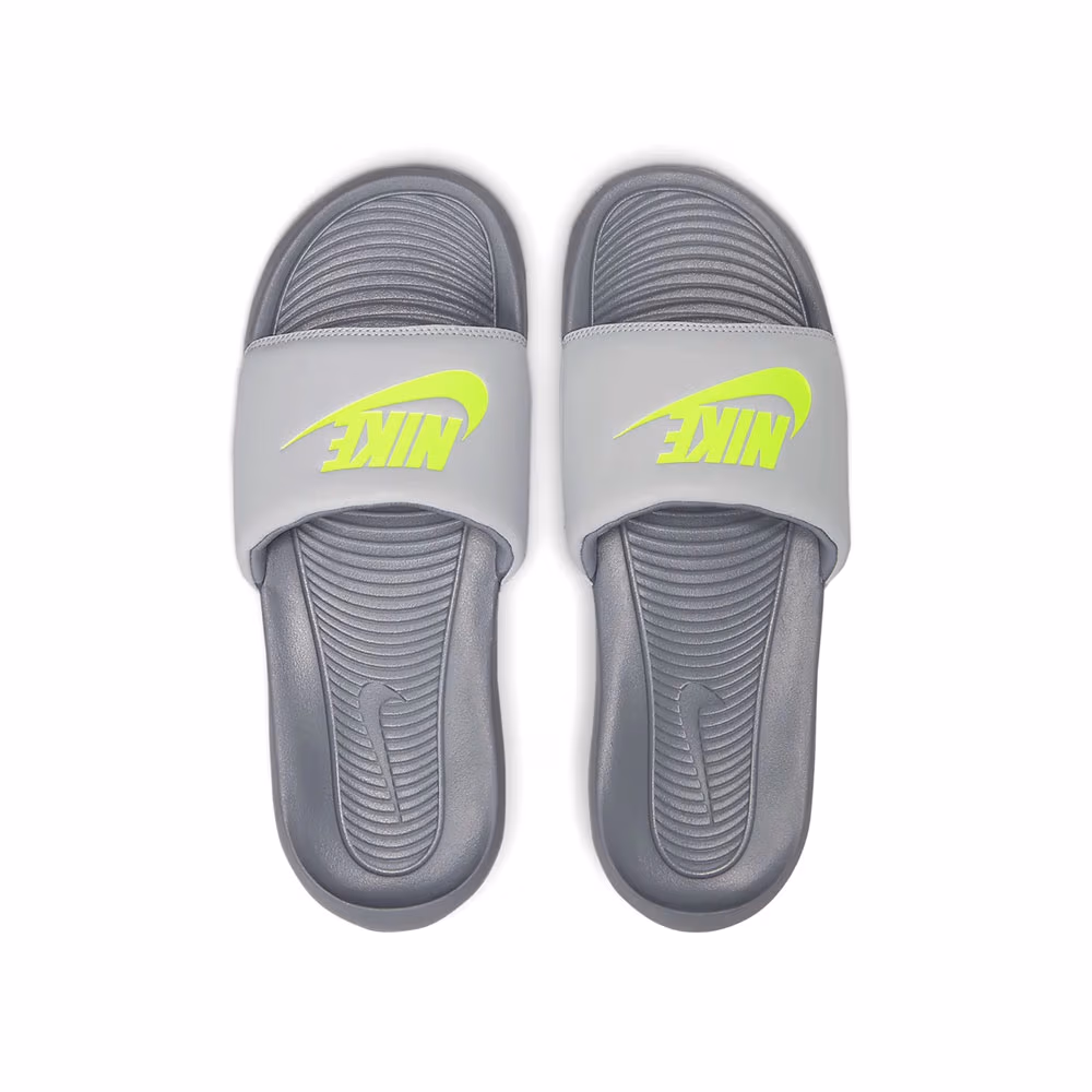Slapi Nike VICTORI ONE SLIDE