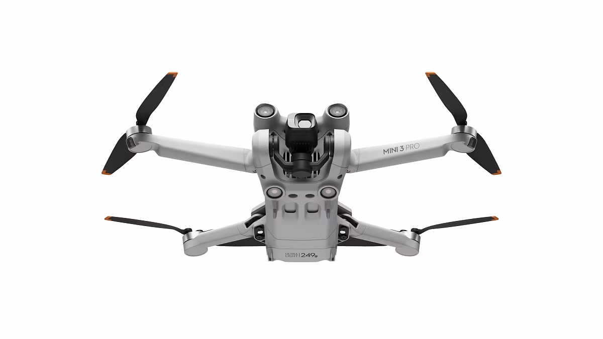 Дрон DJI Mavic Mini 3 PRO + Smart Controller  / Portable Drone, RC, 48MP photo, 4K 60fps/FHD 120fps camera with gimbal, max. 4000m height / 57.6kmph speed, max. flight time 34min, Battery 2453 mAh, 249g 