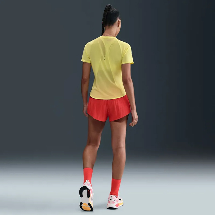 Tricou Nike W NK SWIFT DF SS TOP M Galben Femei photo 7