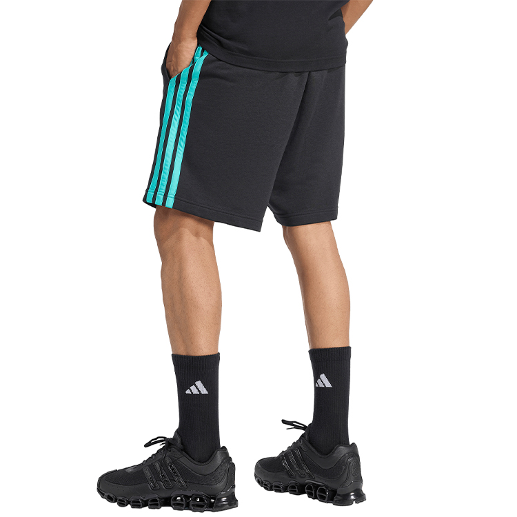 Sorti Adidas AMG PETRONAS FORMULA 1 photo 2