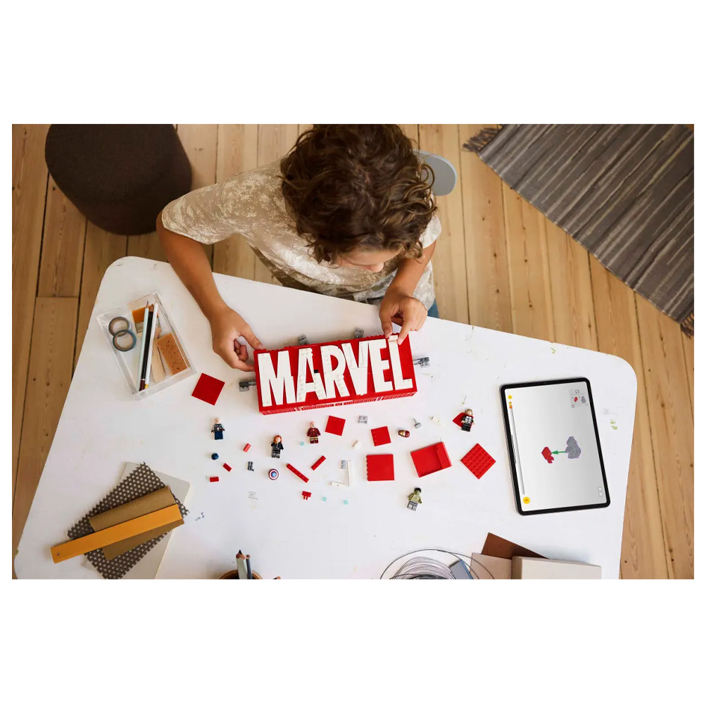 Конструктор Lego Marvel MARVEL Logo & Minifigures 76313  от 12+ лет photo 7