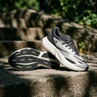 Incaltaminte Sport Adidas LIGHTBLAZE thumbnav 3