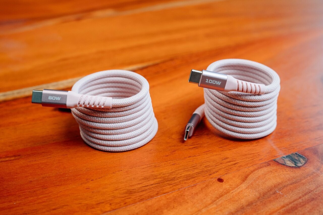 Cablu Magnetic USB-C to USB-C Verbatim Sync & Charge Magnetic 60W / 1.2 m photo 4