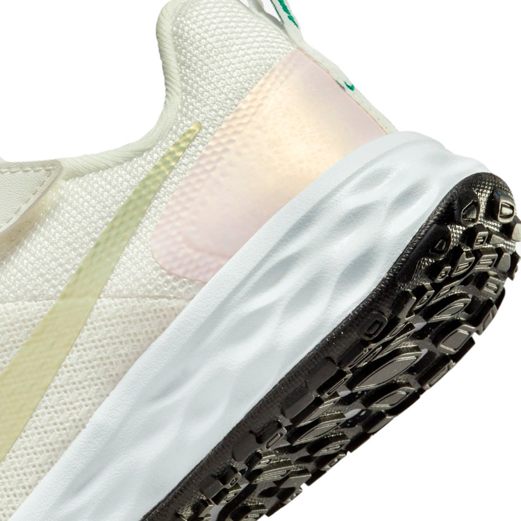 Кроссовки Nike REVOLUTION 6 NN SE (PSV) / Женский / 33 / Бежевый photo 4