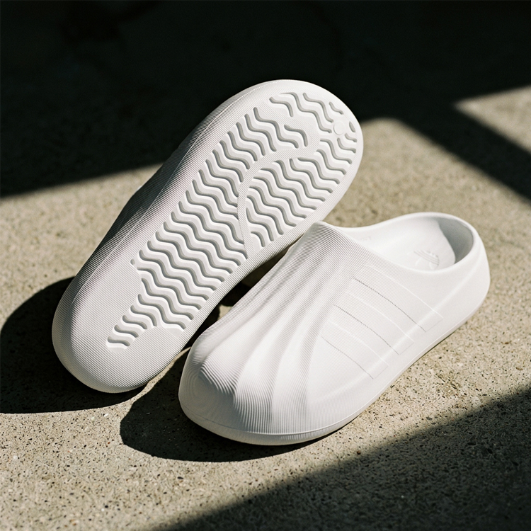 Slapi Adidas adiFOM SUPERSTAR MULE pt Barbati / 42 / Alb photo 4
