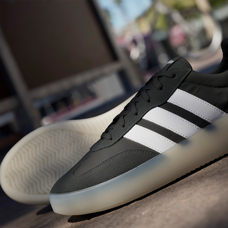 Кроссовки Adidas BARREDA DECODE photo 10