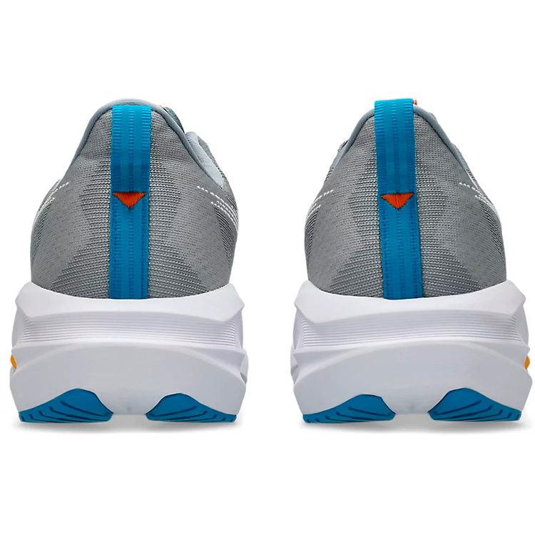 Кроссовки Asics NOVABLAST 5 photo 8