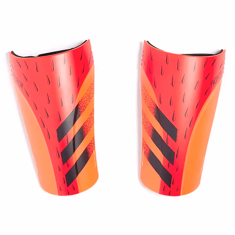 Scuturi Adidas PRED SG TRN