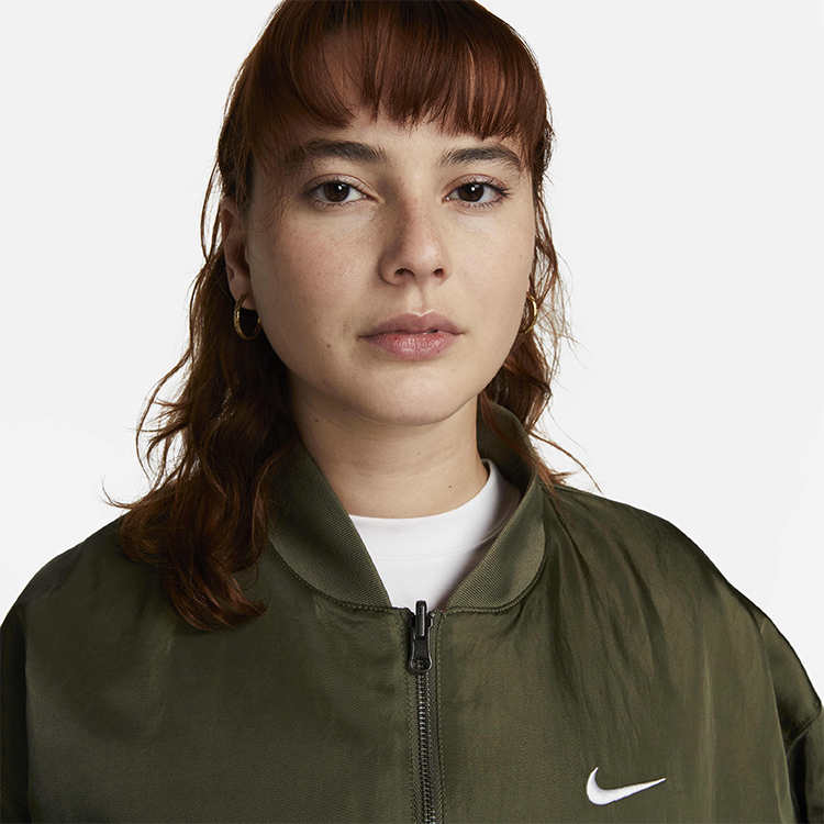Куртка Nike W NSW VRSTY BMBR JKT XS Хаки Женский photo 2