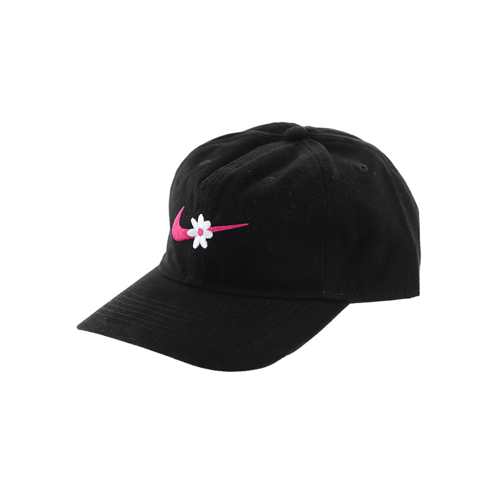 Chipiu Nike DAISY CURVE BRIM CAP photo 