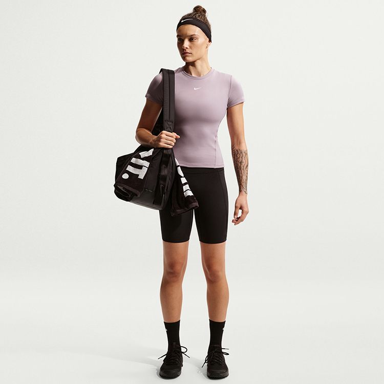 Футболка Nike One Fitted photo 3