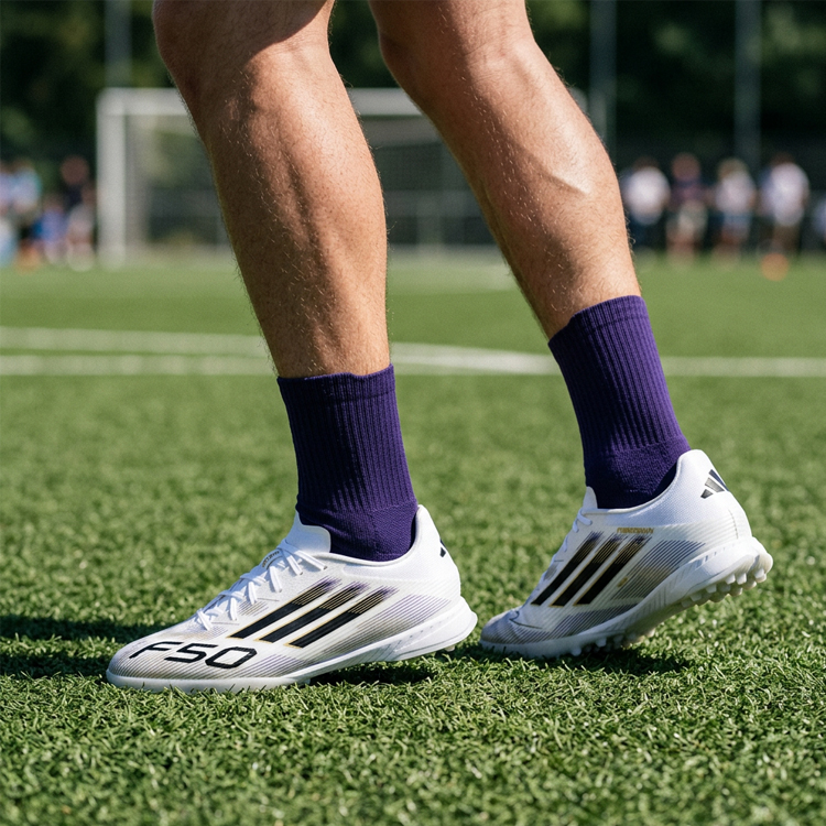 Бутсы Adidas F50 LEAGUE TF / Мужской / 39.5 / Белый photo 3