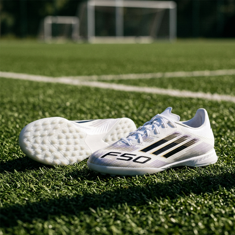Бутсы Adidas F50 LEAGUE TF / Мужской / 39.5 / Белый photo 6