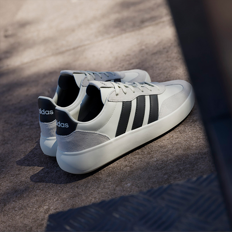 Incaltaminte Sport Adidas BARREDA DECODE LUX photo 6