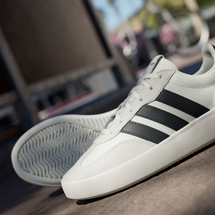 Incaltaminte Sport Adidas BARREDA DECODE LUX photo 9