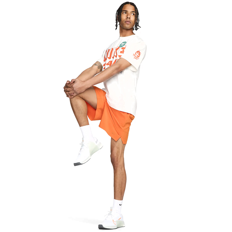 Футболка мужская Nike M DF UV HYVERSE SS GFX XS Бежевый photo 2