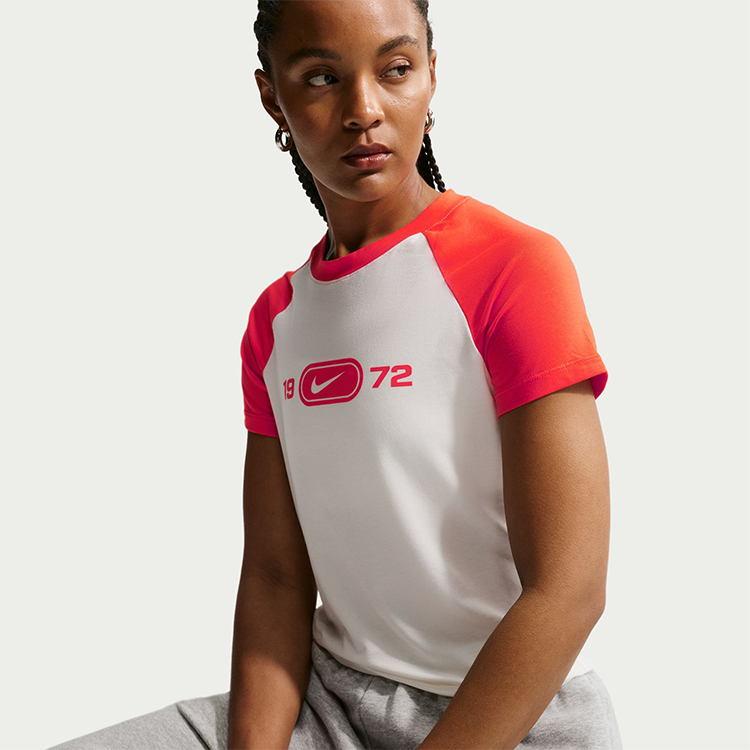 Tricou Nike W NSW NK CHLL KNT TEE RGLN M Bej Femei photo 7