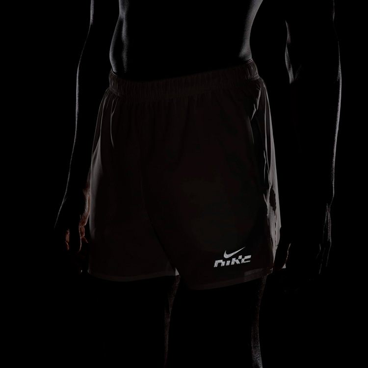 Sorti Nike Challenger Flash photo 2