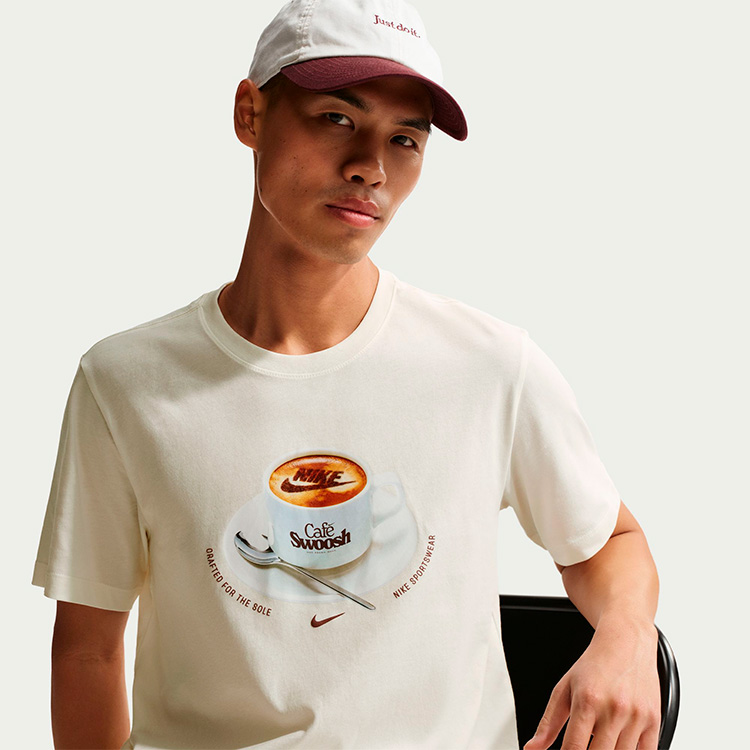 Футболка Nike CAFE SWOOSH photo 5