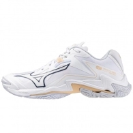 Кроссовки Mizuno WAVE LIGHTNING Z8