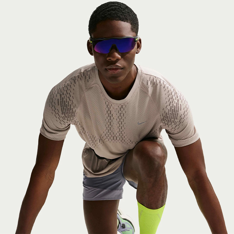 Футболка Nike Stride Plus Dri-FIT photo 2
