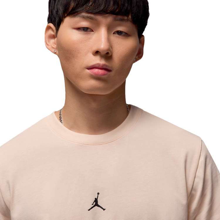 Tricou bărbătesc Nike M J FLT ESS GFX JM SS CREW XS Bej photo 2