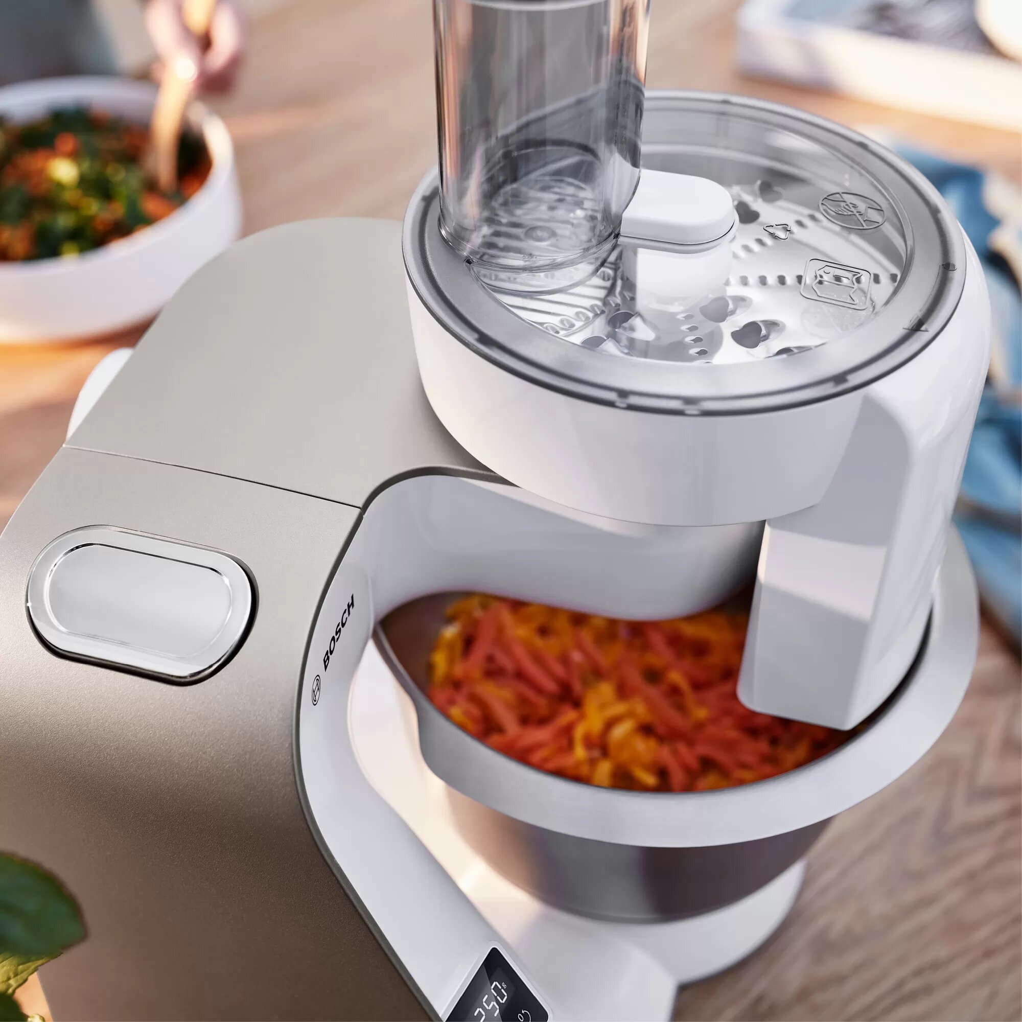 Кухонный комбайн Bosch MUM5XW40 photo 2