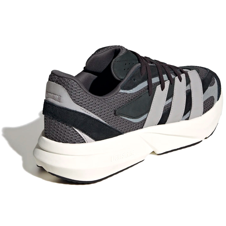 Кроссовки Adidas LIGHTBLAZE / Мужской / 40.5 / Черный photo 4
