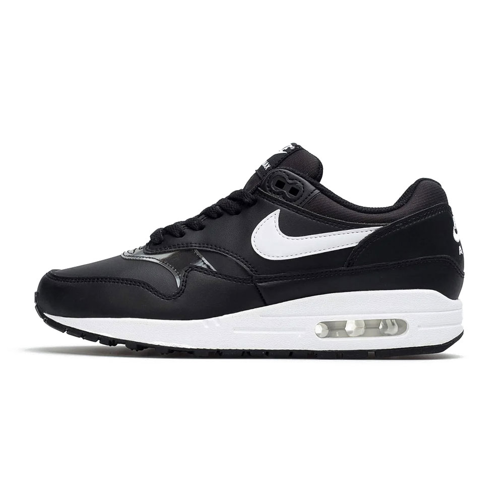 Кроссовки Nike WMNS AIR MAX 1 photo Кроссовки Nike WMNS AIR MAX 1 photo