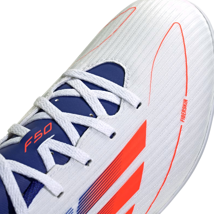 Ghete pentu fotbal Adidas F50 CLUB IN pt Barbati / 38.5 / Alb photo 4