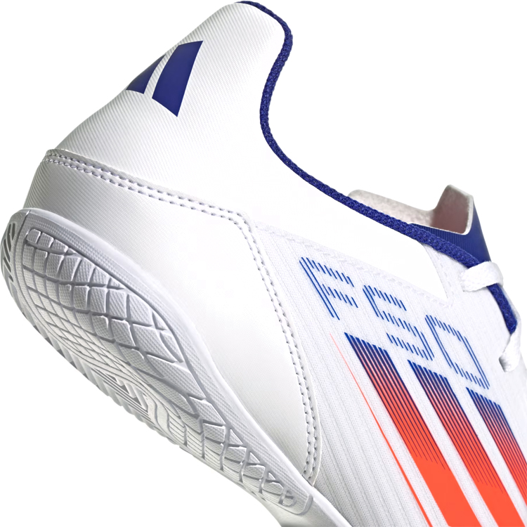 Ghete pentu fotbal Adidas F50 CLUB IN pt Barbati / 38.5 / Alb photo 5