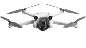 Drona DJI Mini 3 (949417) / Portable Drone, RC, 12MP photo, 4K 30fps/FHD 60fps camera with gimbal, max. 4000m height / 57.6kmph speed, max. flight time 34min, Battery 2453 mAh, 248g thumbnav 2