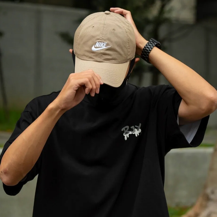 Chipiu Nike U NK CLUB CAP U CB FUT WSH L M/L Maro photo 3