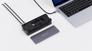 Doc-Station Verbatim USB-C Pro CDS-15S wtih M.2 NVMe slot, 15 ports thumbnav 3