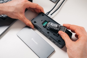 Doc-Station Verbatim USB-C Pro CDS-15S wtih M.2 NVMe slot, 15 ports thumbnav 7