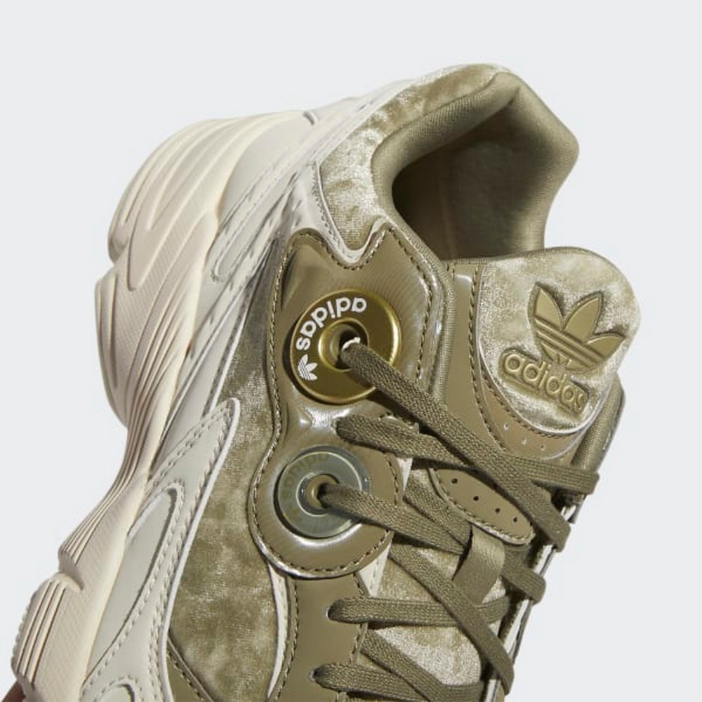 Кроссовки Adidas Originals Astir W / Женский / 36.5 / Бежевый/зеленый photo 3