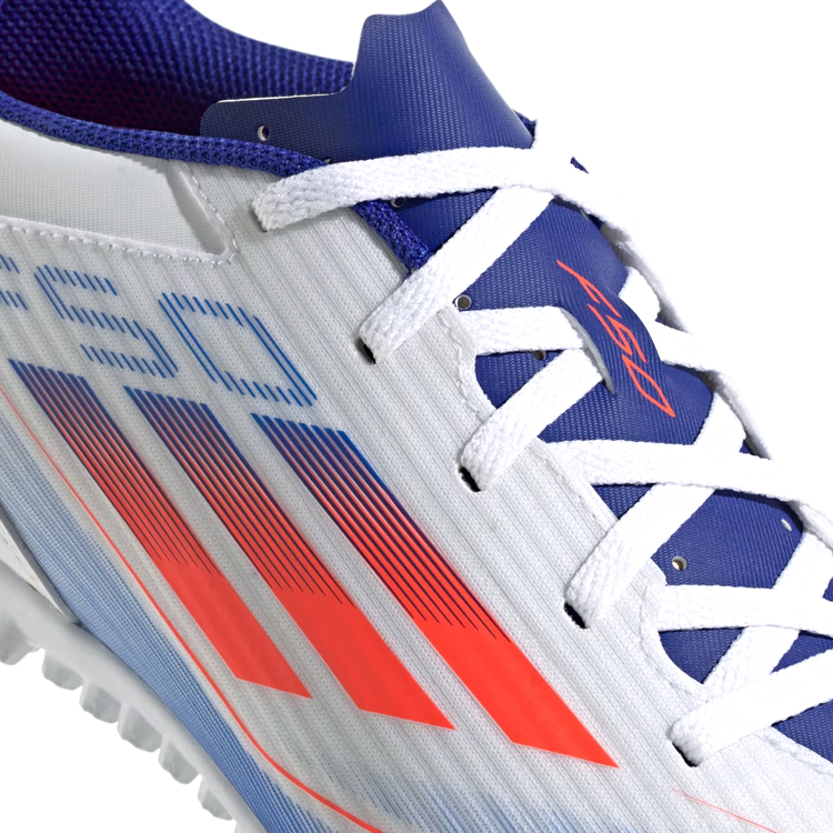 Бутсы Adidas F50 CLUB TF / Мужской / 41.5 / Белый photo 4