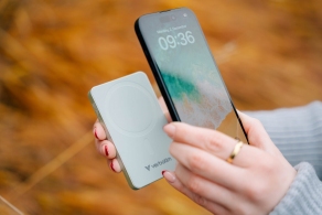 Магнитный беспроводной пауэрбанк Verbatim Charge'n'Go Essentials / 5000 mAh / Green thumbnav 4