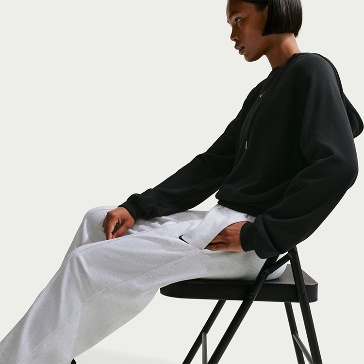 Pantaloni Nike CHILL photo 4