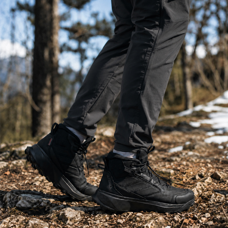 Ghete Adidas TERREX WINTER BOOT MID LEATHER pt Barbati / 40.5 / Negru photo 8