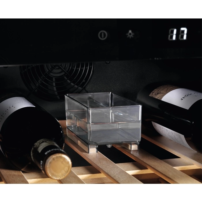 Vitrina de vinuri incorporabil AEG AWUS020B5B, 20 sticle, 82 cm, G, Negru
