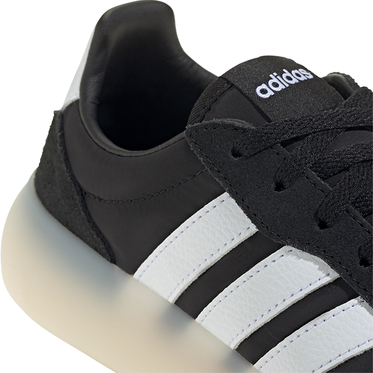 Кроссовки Adidas BARREDA DECODE photo 5